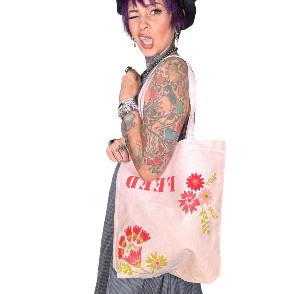 ‼️SOLD‼️ - Picture 3 of 5